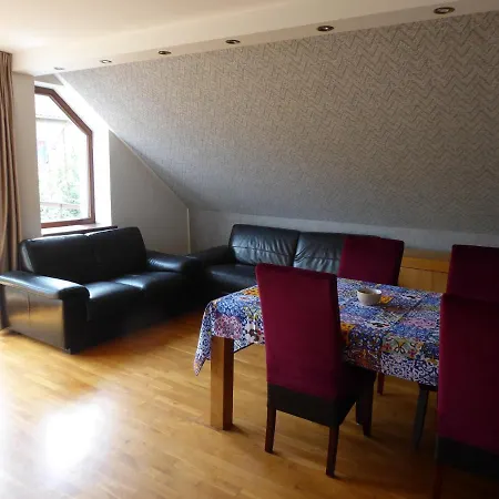 85m2 Piano W Centrum Kolobrzegu Apartamento *